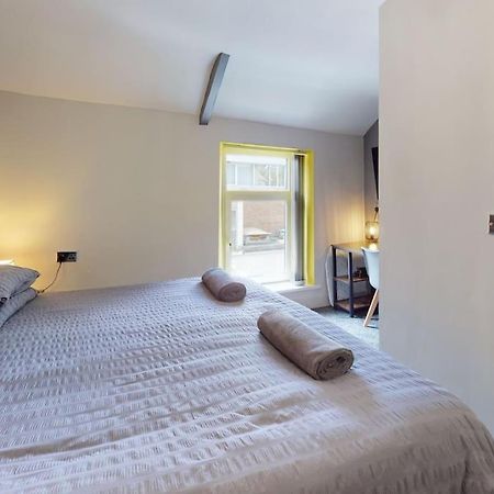 Neat Retreat Graig Pontypridd Villa Exterior photo